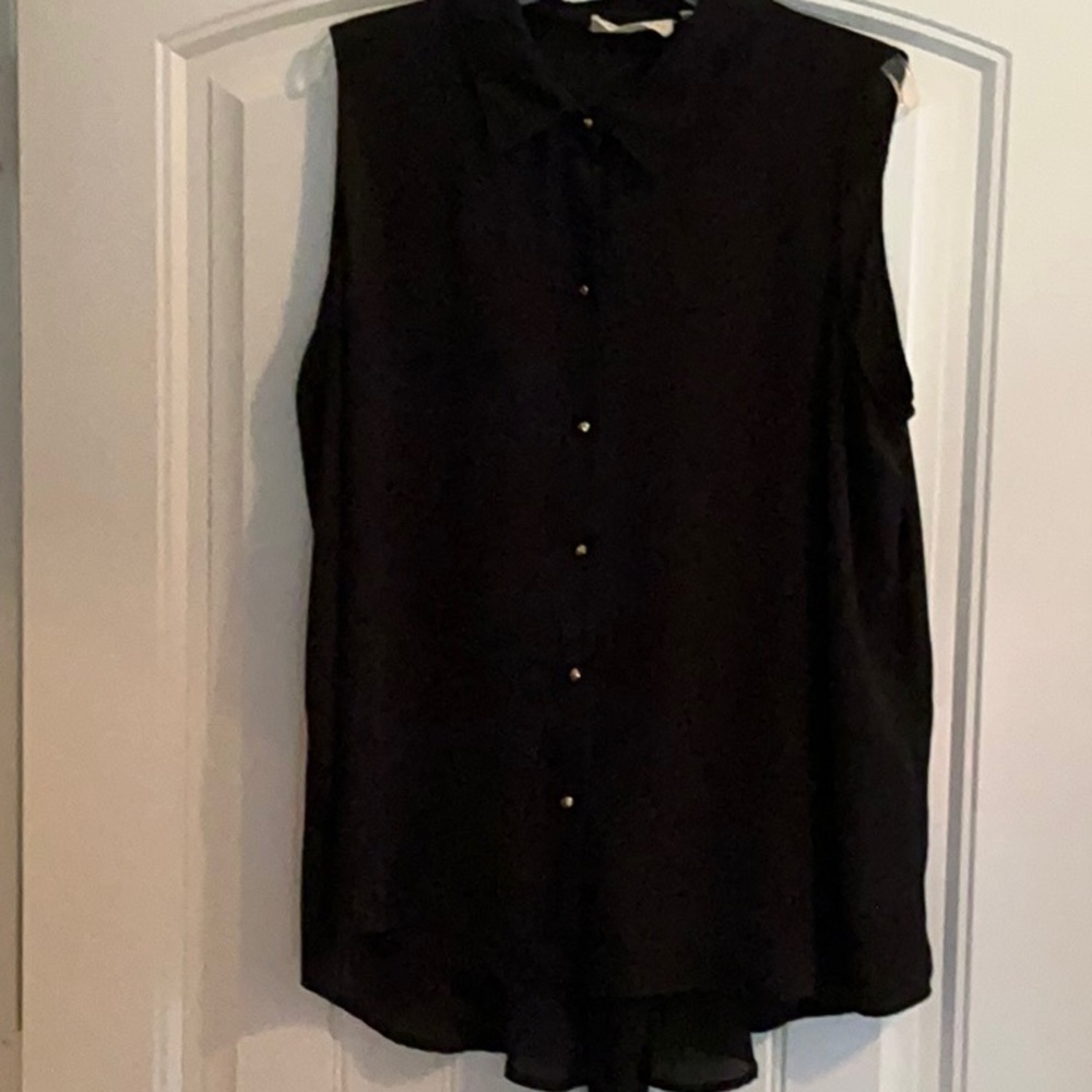 Debbie Morgan Classic Black Top